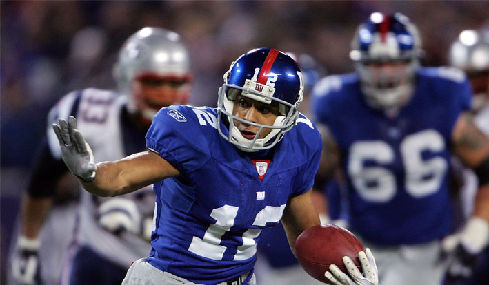 The Giants are slight NFL odds favorites for Monday Night's game. 