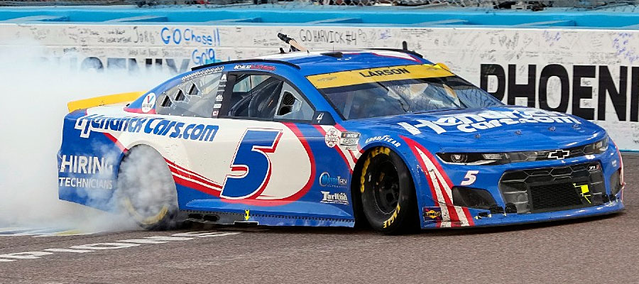 NASCAR 2022 Cup Series Betting Analysis: DuraMAX Drydene 400