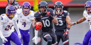 Cincinnati Bearcats at East Carolina Betting Preview : Potential Slot in the College Football Playoff