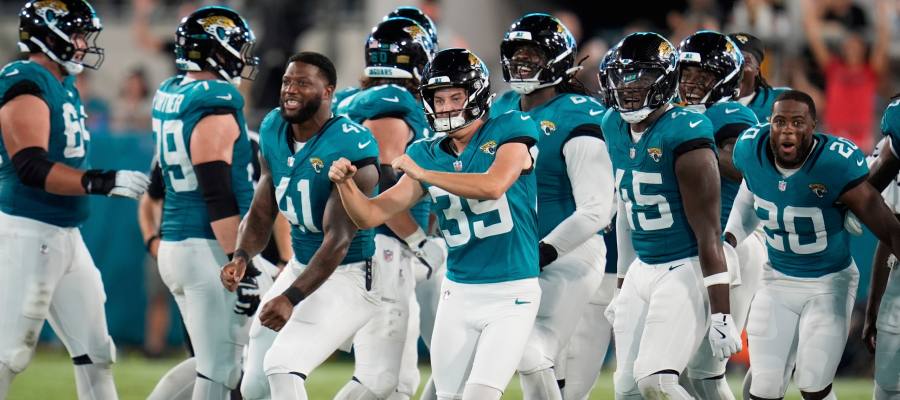 NFL Playoffs Picks: Wild Card, Divisional, Conference & Super Bowl Predictions